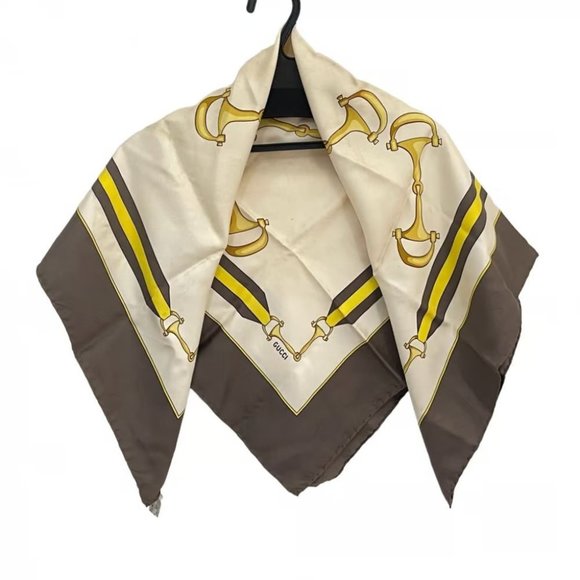 Vintage Gucci Brown and Gold Equestrian Print 35" Square 100 % Silk Scarf - Picture 6 of 8